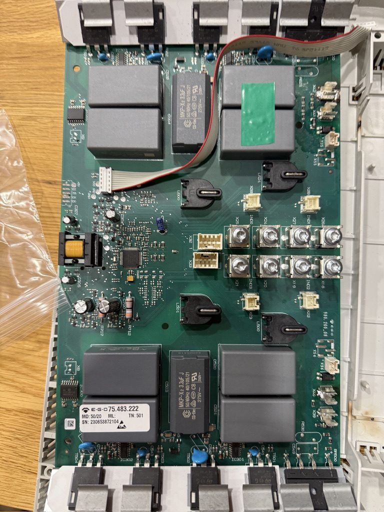E.G.O. 75.483.222 induction board from a Fisher & Paykel cooktop